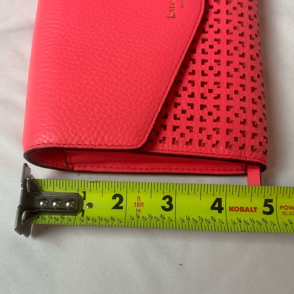 Kate Spade Winni Wakefield Lane Convertible Crossbody Surprise Coral WLRU2941 - Picture 9 of 9